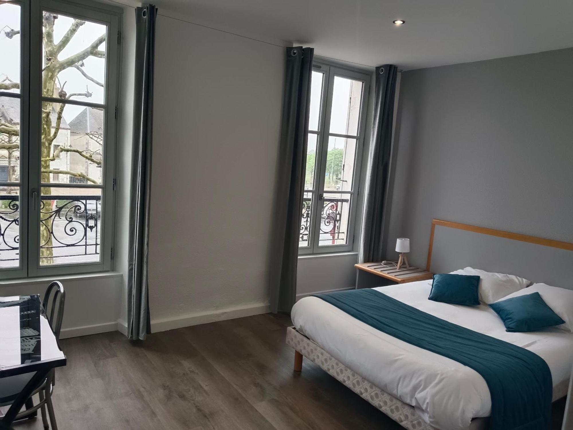 Hotel De France Vatan Екстер'єр фото