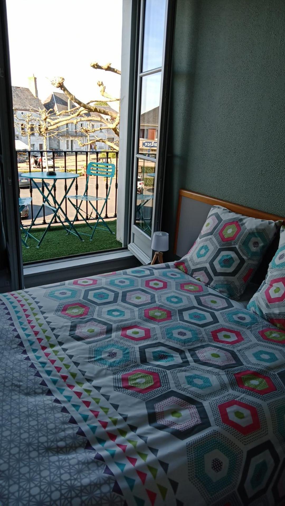 Hotel De France Vatan Екстер'єр фото