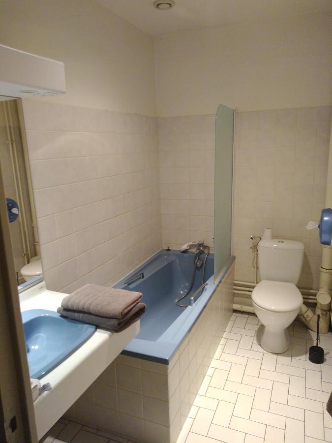 Hotel De France Vatan Екстер'єр фото